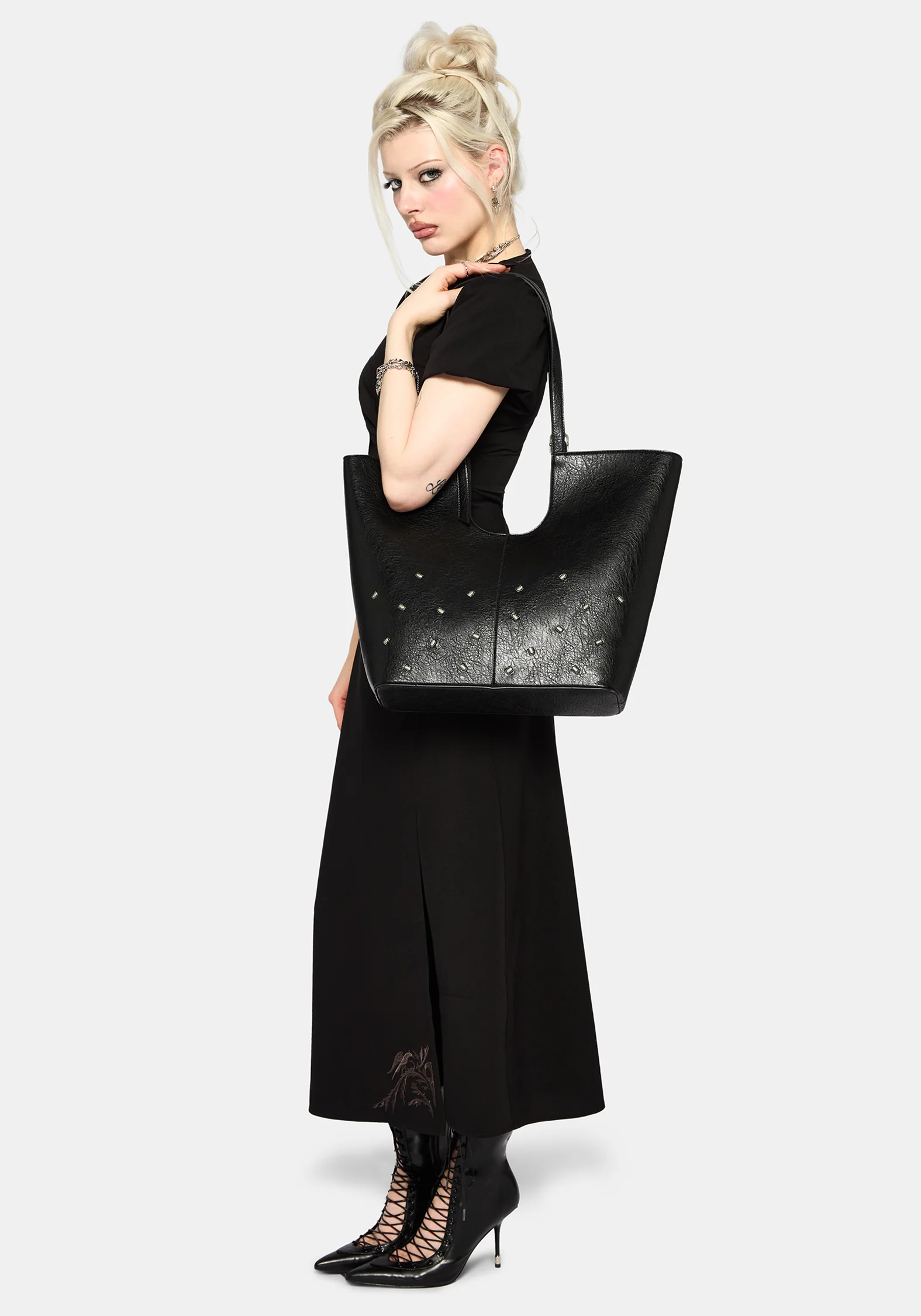 Aubrey Crow Skull Embroidered Twist Front Midi Dress - Image 7