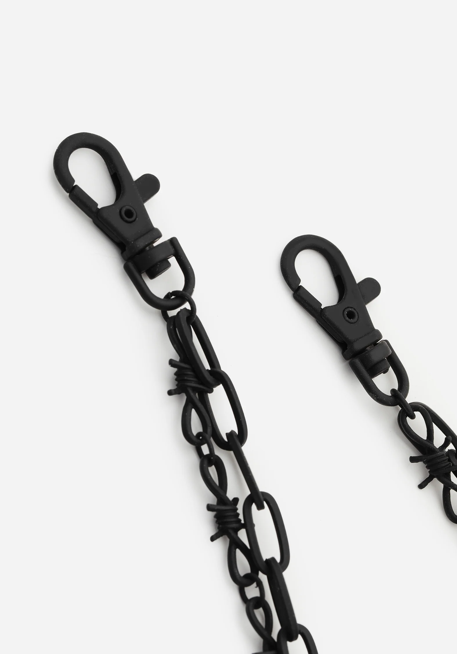 Barbed Belt Chain - Image 7