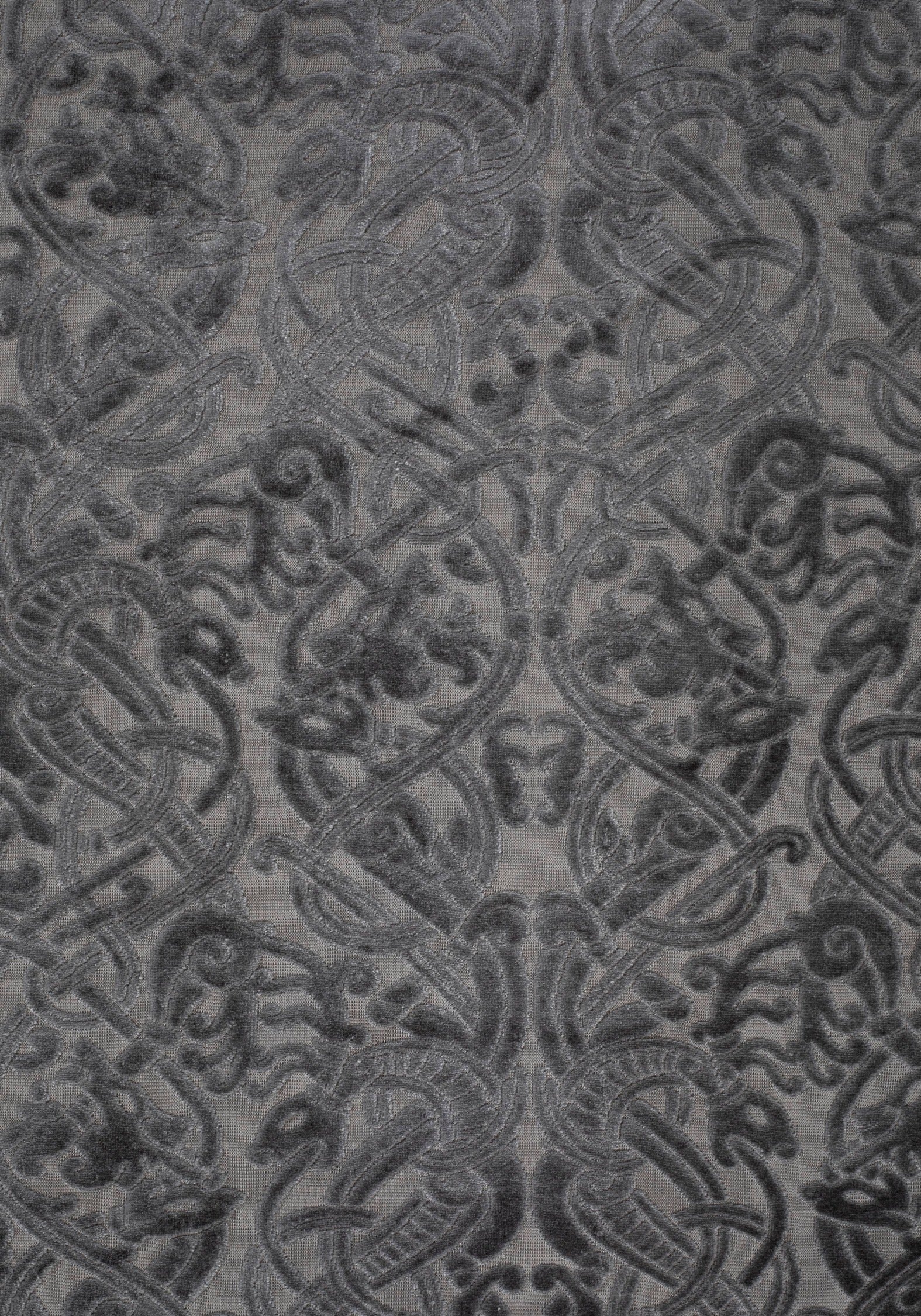 Branwyn Dragon Velvet Bedding (US King) - Image 3