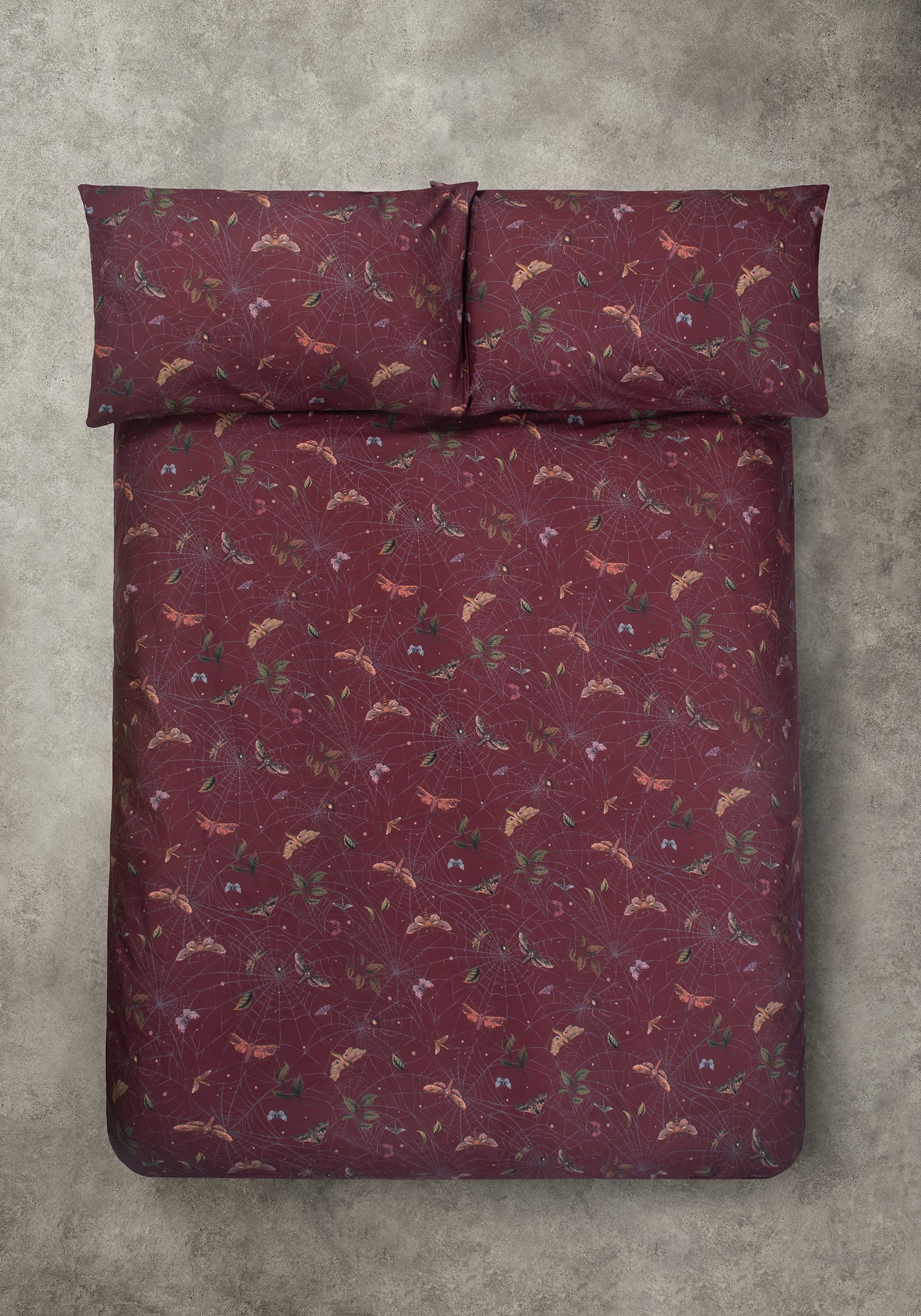 Celia Moth Web Bedding (US Queen) - Image 4