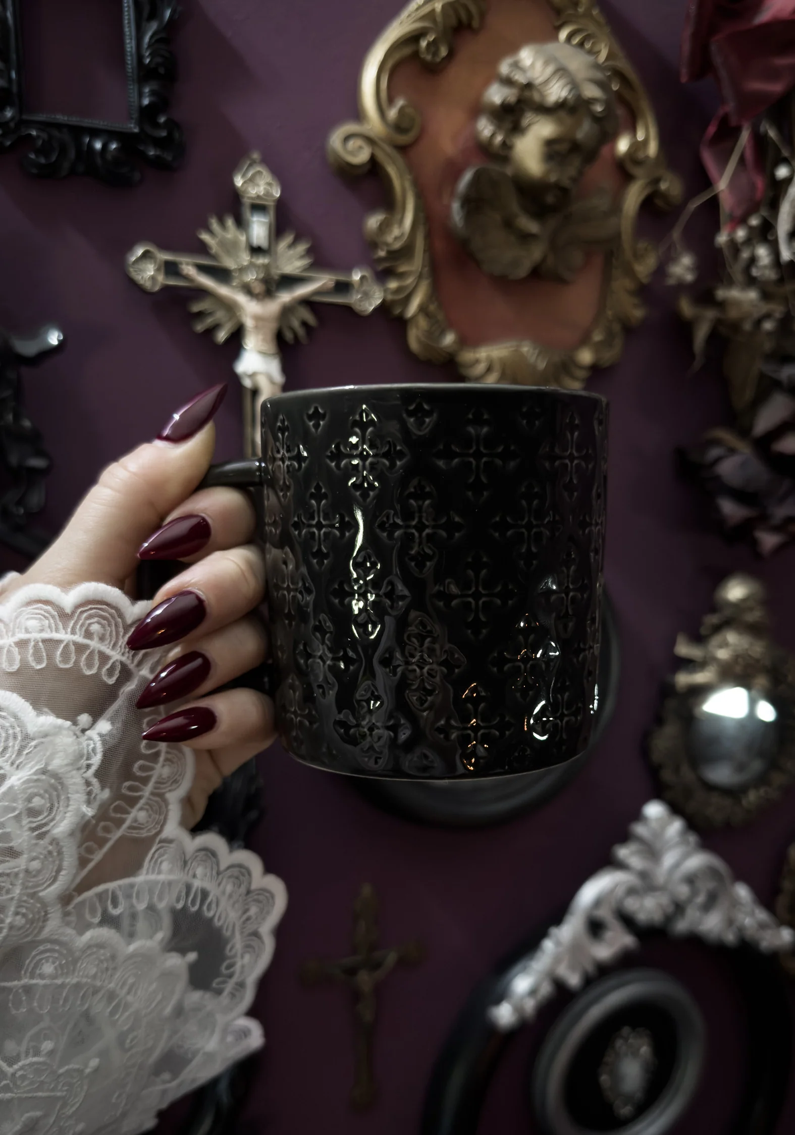 Crux Debossed Ombre Mug (4 Piece Set) - Image 9