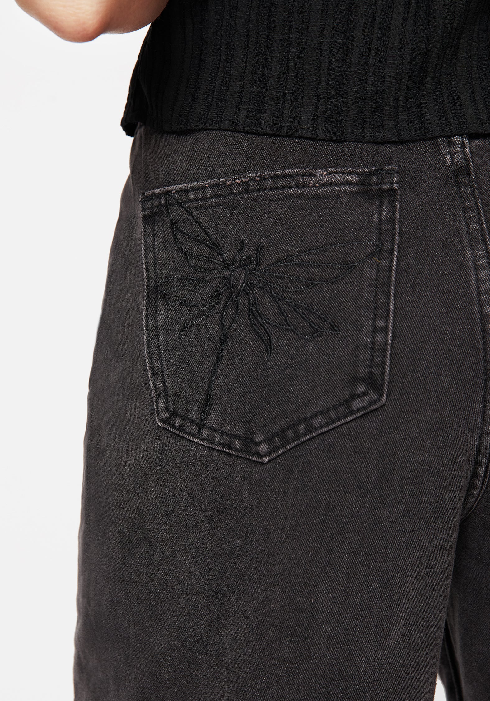 Dragonfly Embroidered Wide Leg Denim Culotte Jeans - Image 5