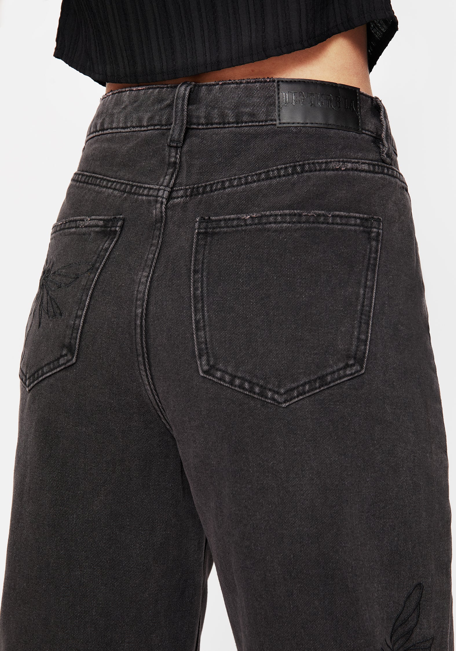 Dragonfly Embroidered Wide Leg Denim Culotte Jeans - Image 8