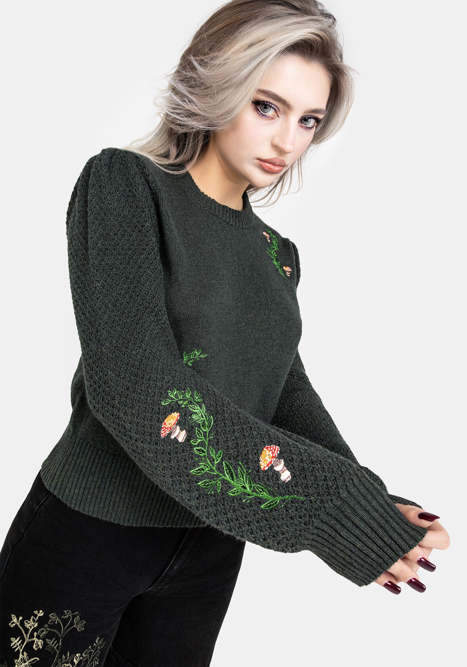 Fable Embroidered Sweater - Image 7