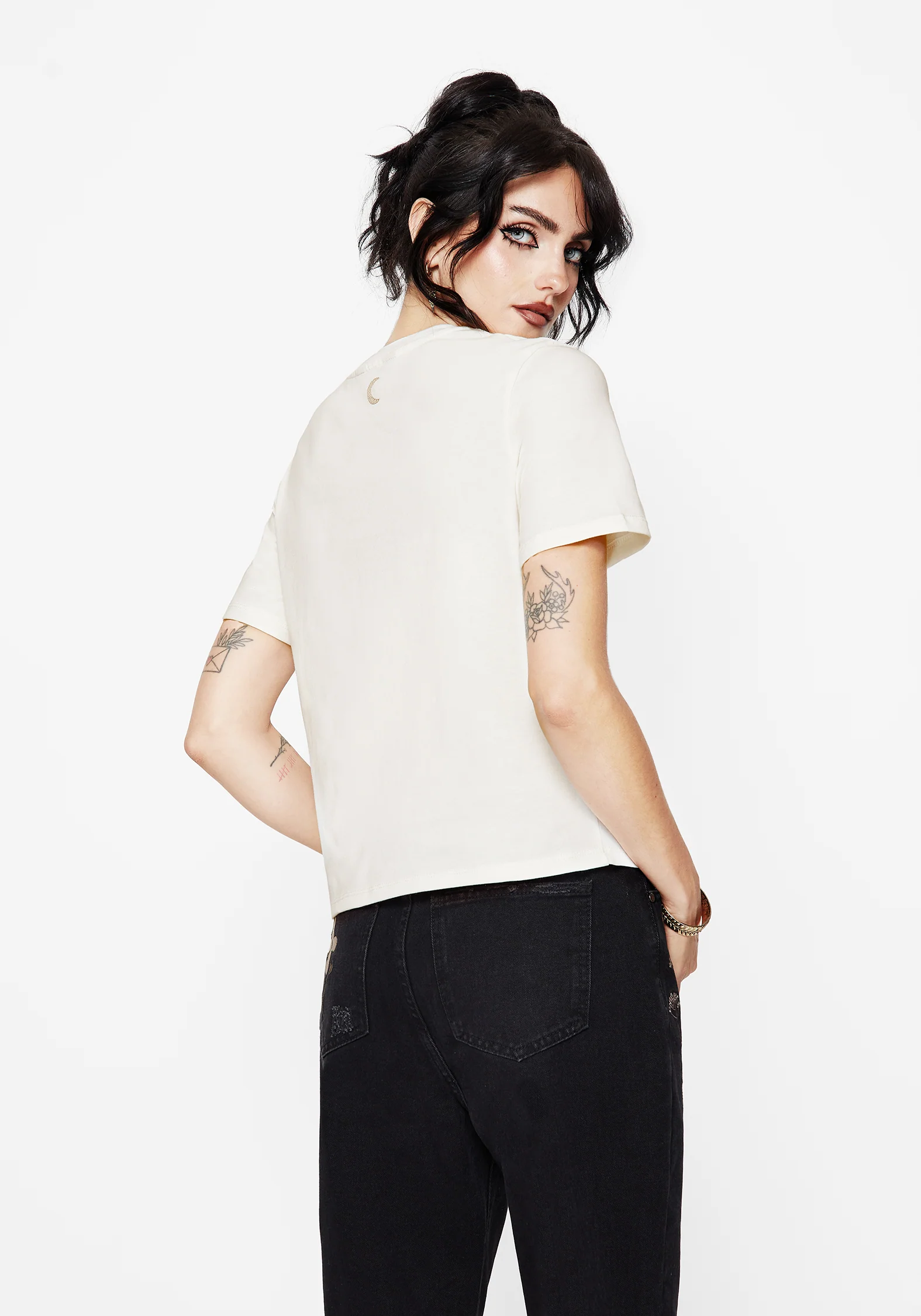 Griffinfly Cotton Embroidered Jersey Cropped T-Shirt - Image 5