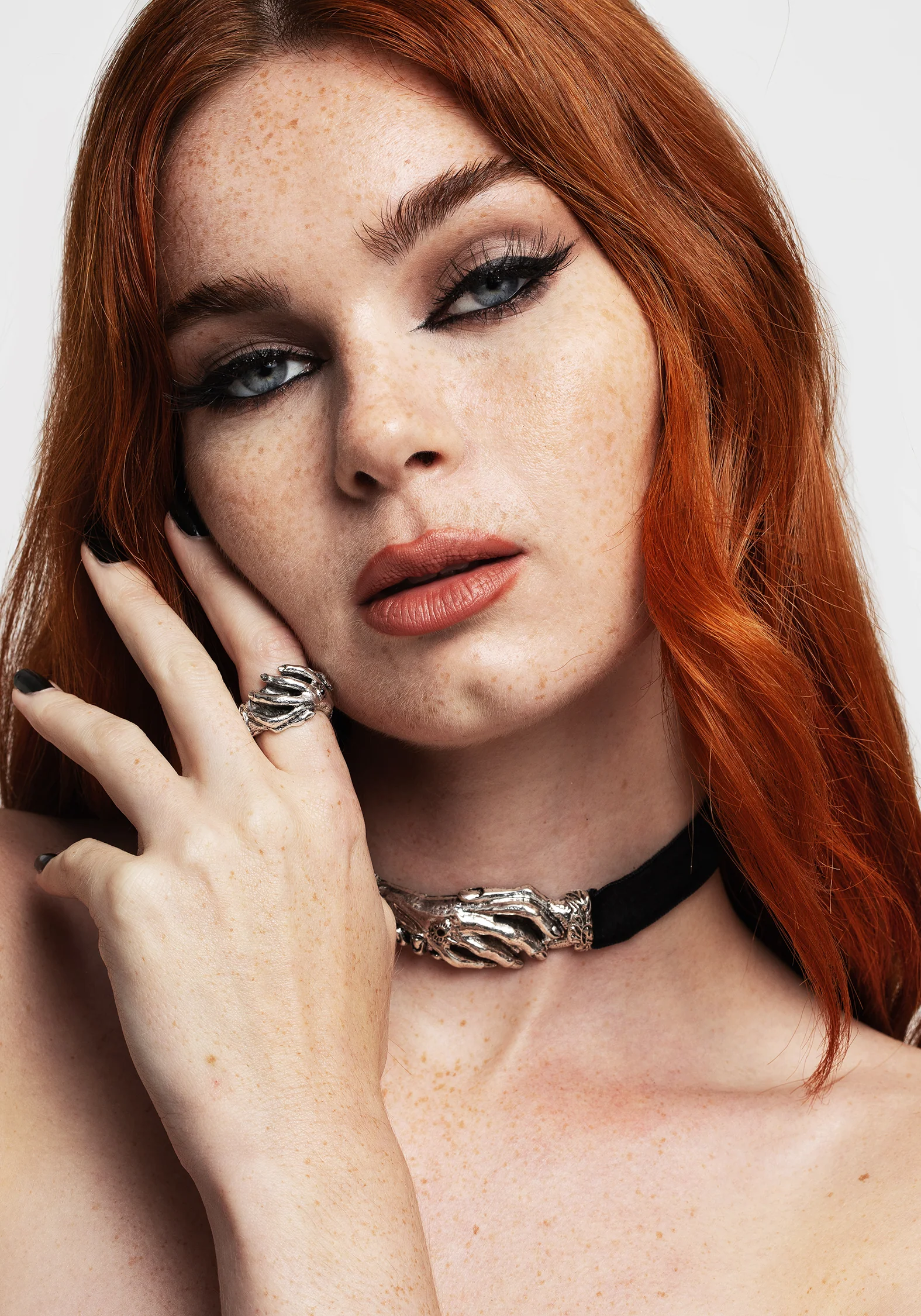 Handfasting Choker Necklace - Image 4