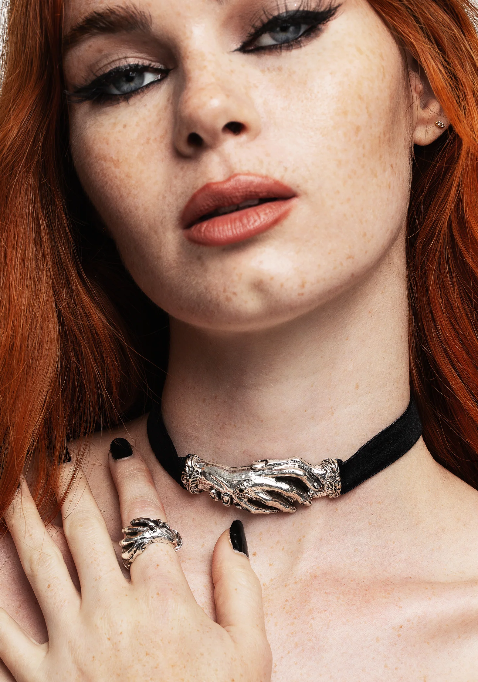Handfasting Choker Necklace - Image 5