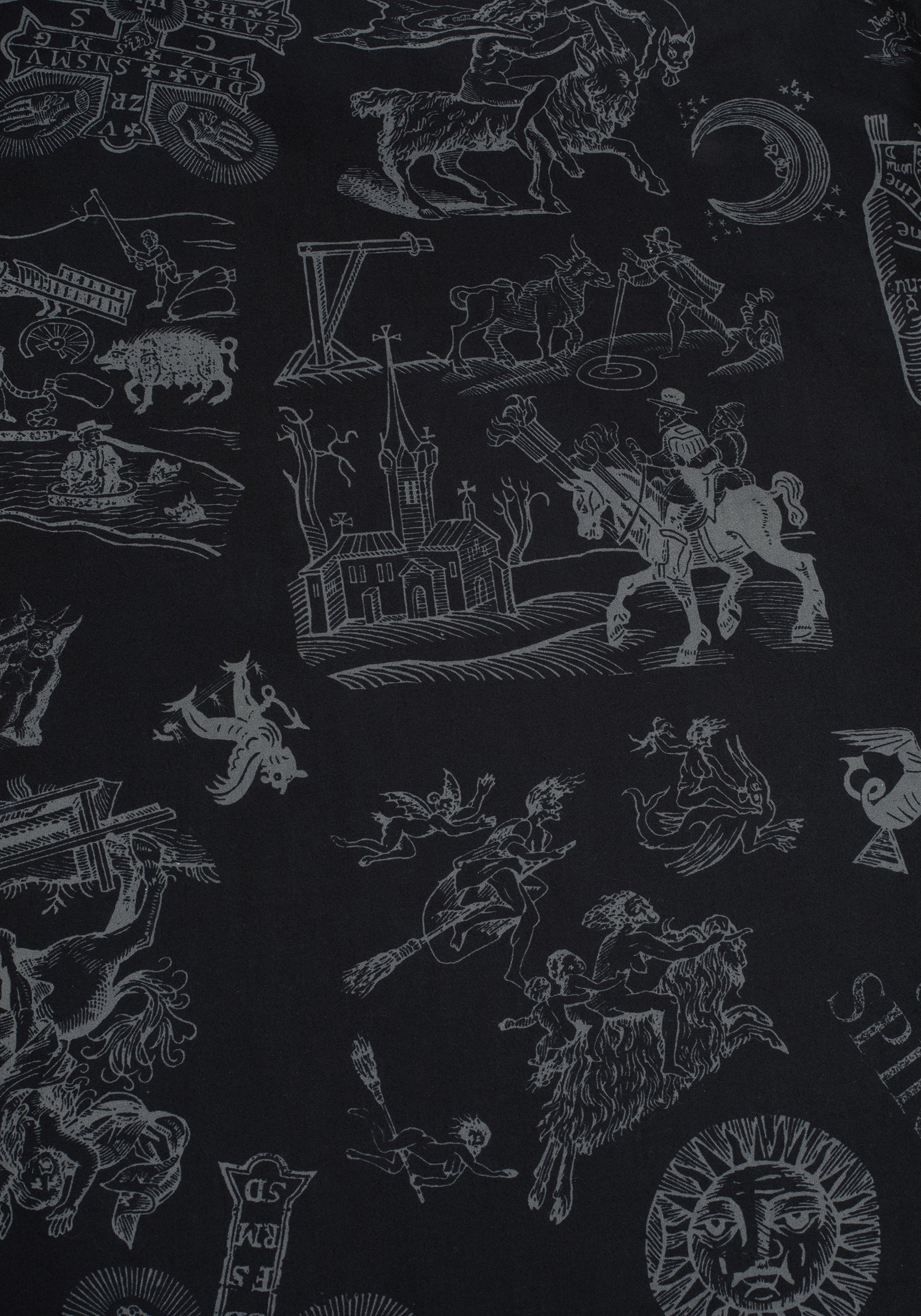 Heresy Woodcut Print Cotton Bedding Set - US King - Image 3