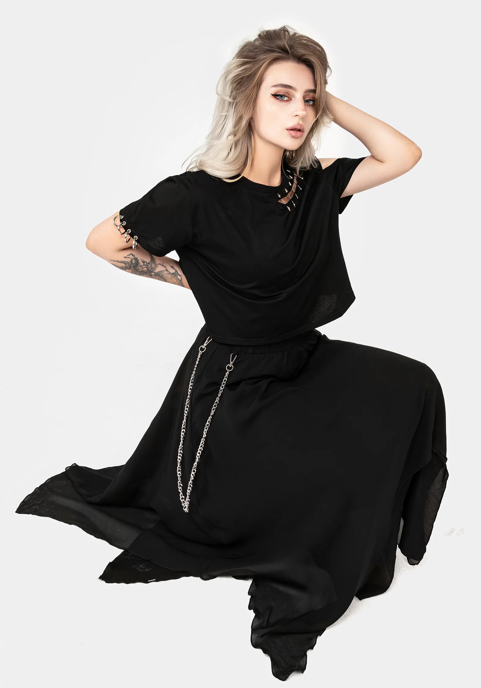 Levitate Chain Detail Midi Skirt - Image 7