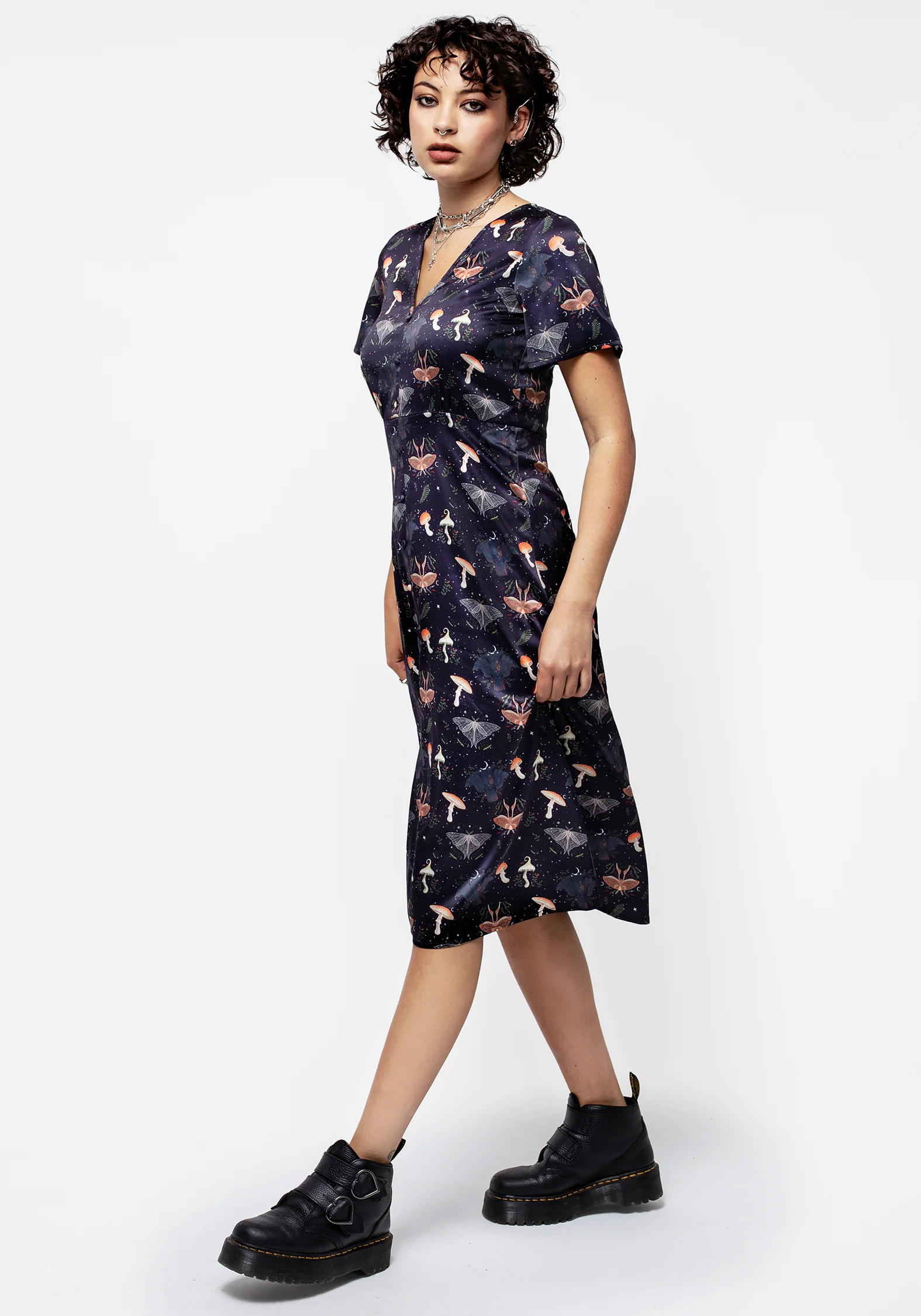 Medeina Print Button Front Satin Midi Dress - Image 4