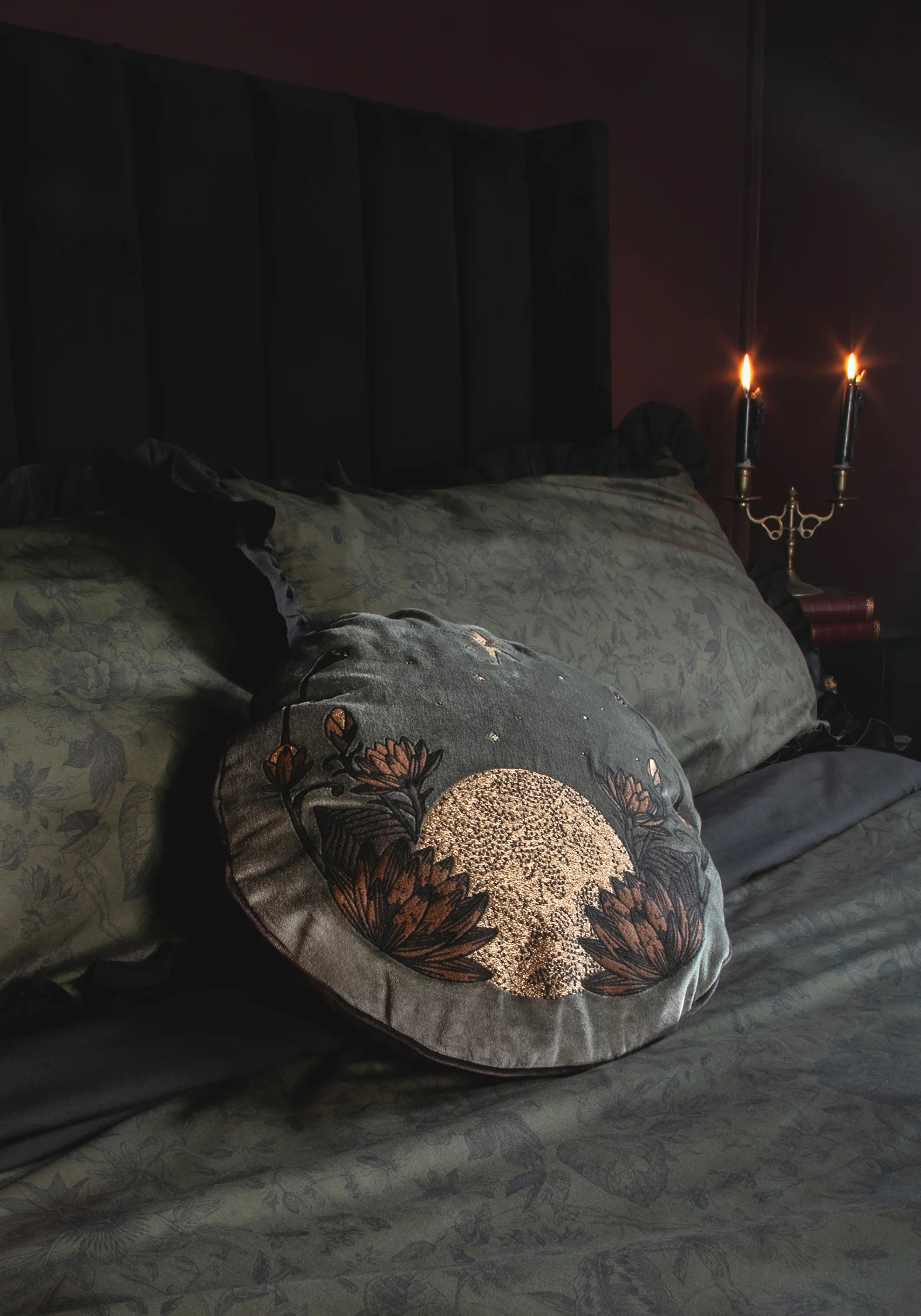 Opora Embroidered Floral Moon Round Cushion - Image 2