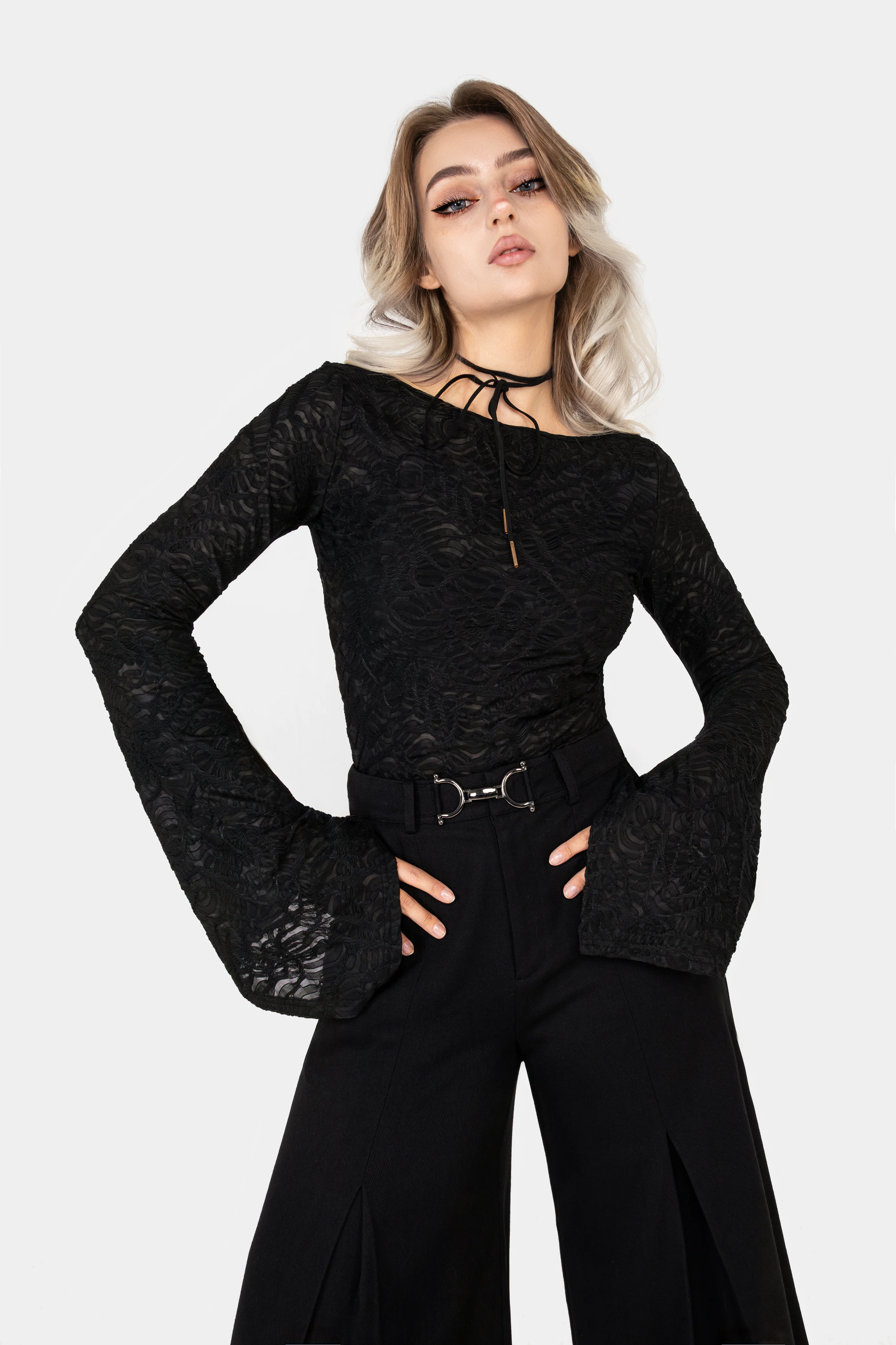 Reinette Flute Sleeve Top - Image 10