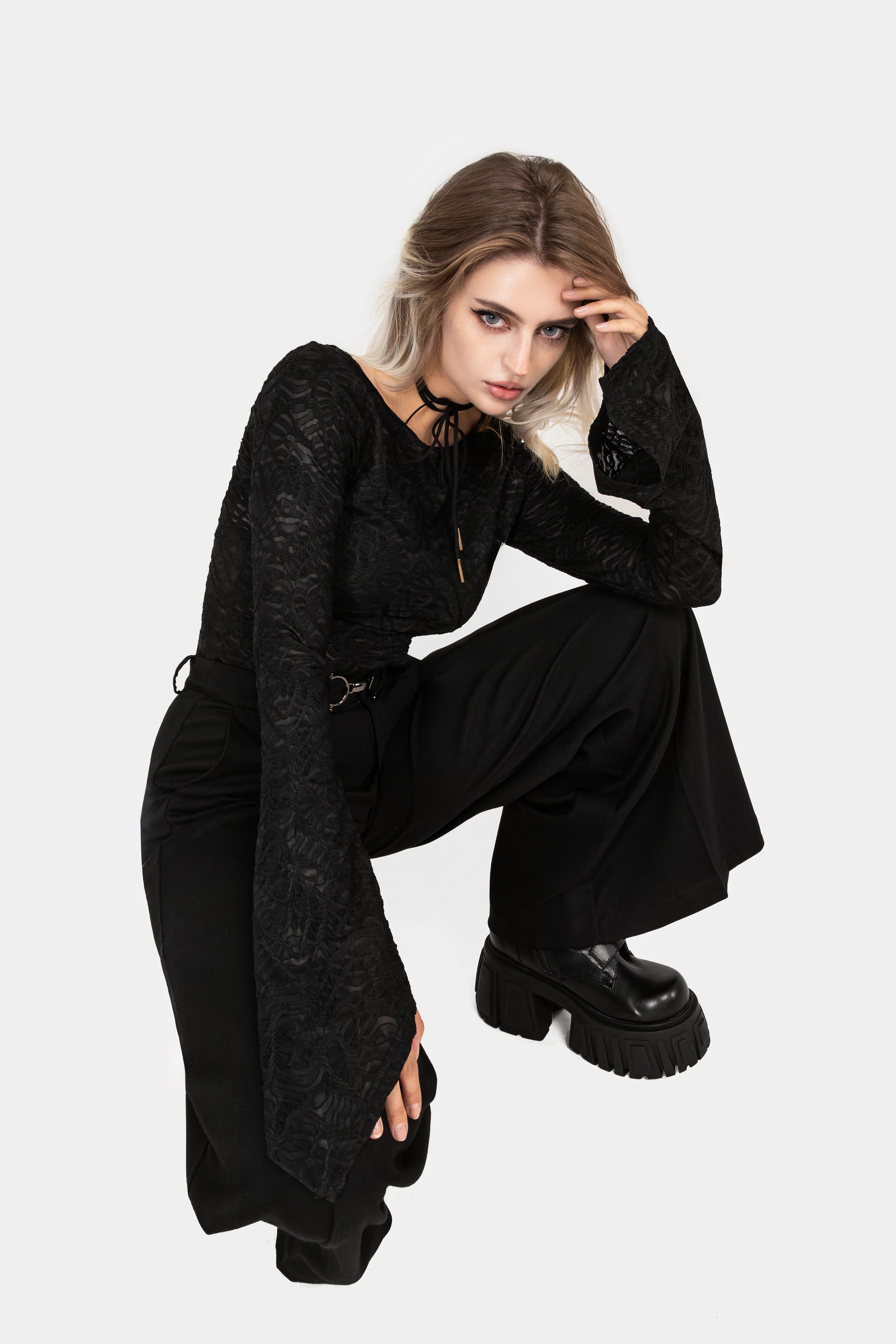 Reinette Flute Sleeve Top - Image 12
