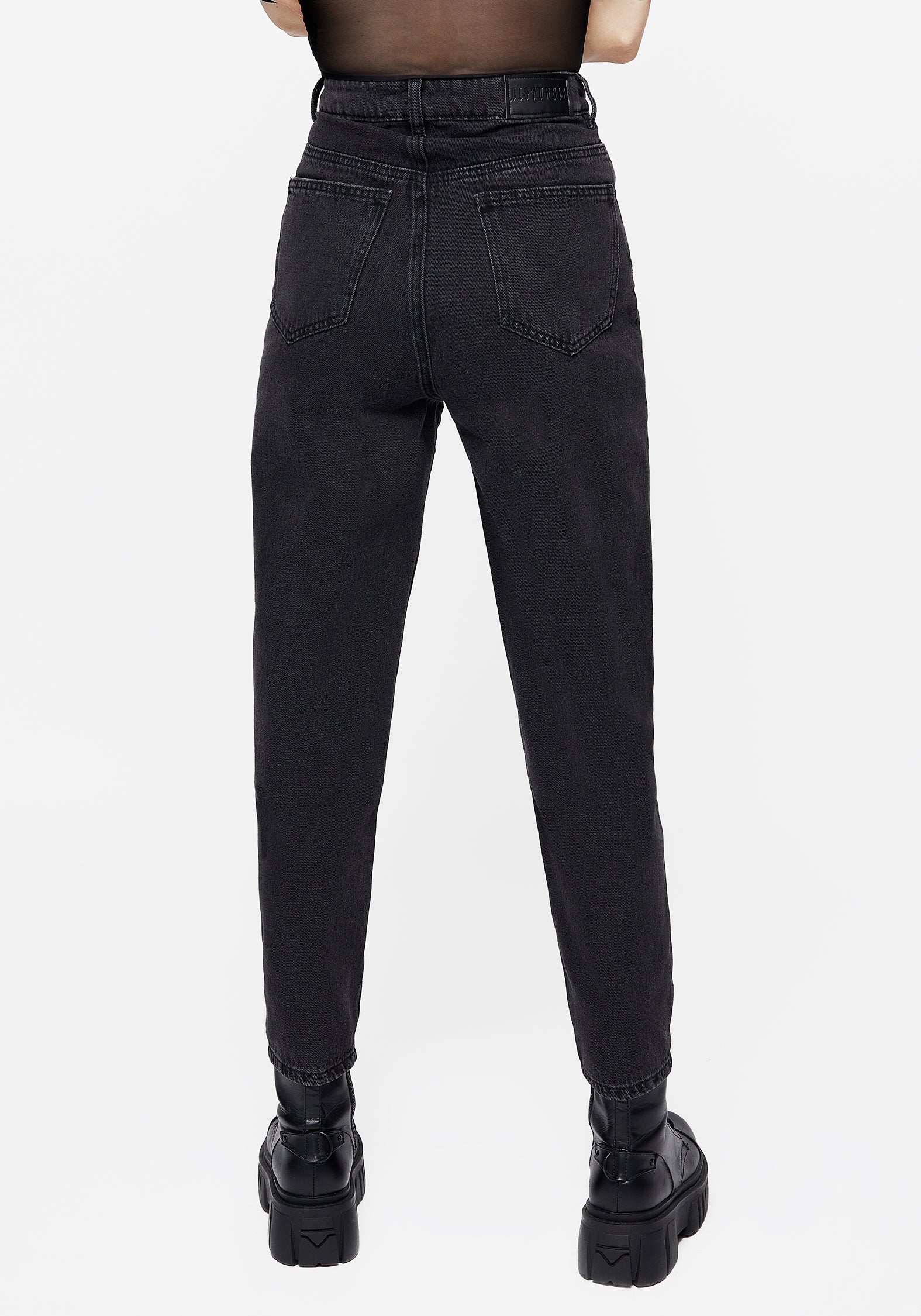 Tarantism Embroidered Mom Jeans - Image 3